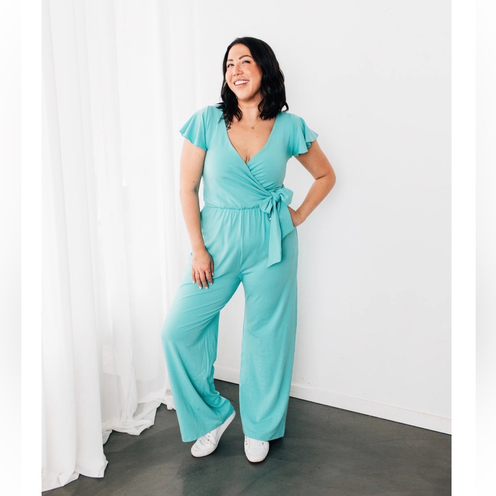NWT Smash  + Tess Knotty Romper Size S in color “something blue”